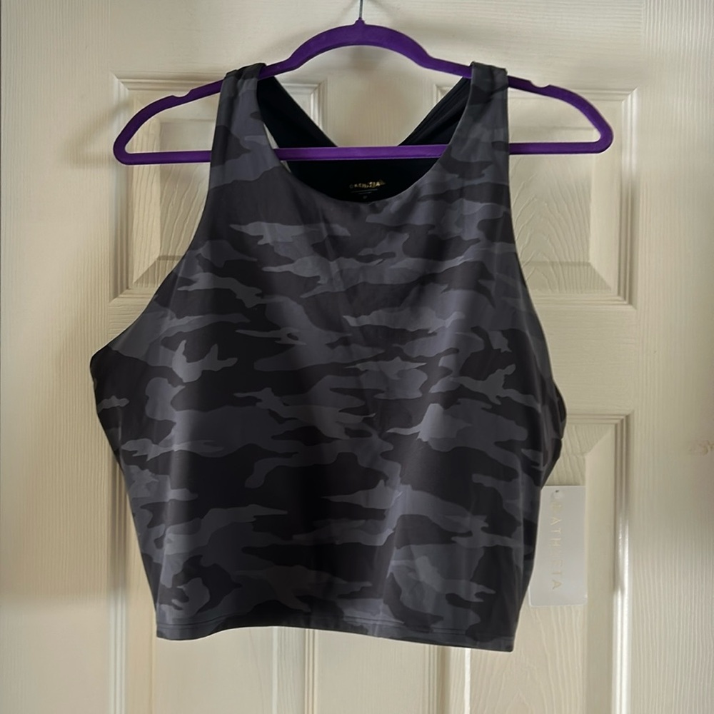 Athleta conscious crop printed, nwot size 3X